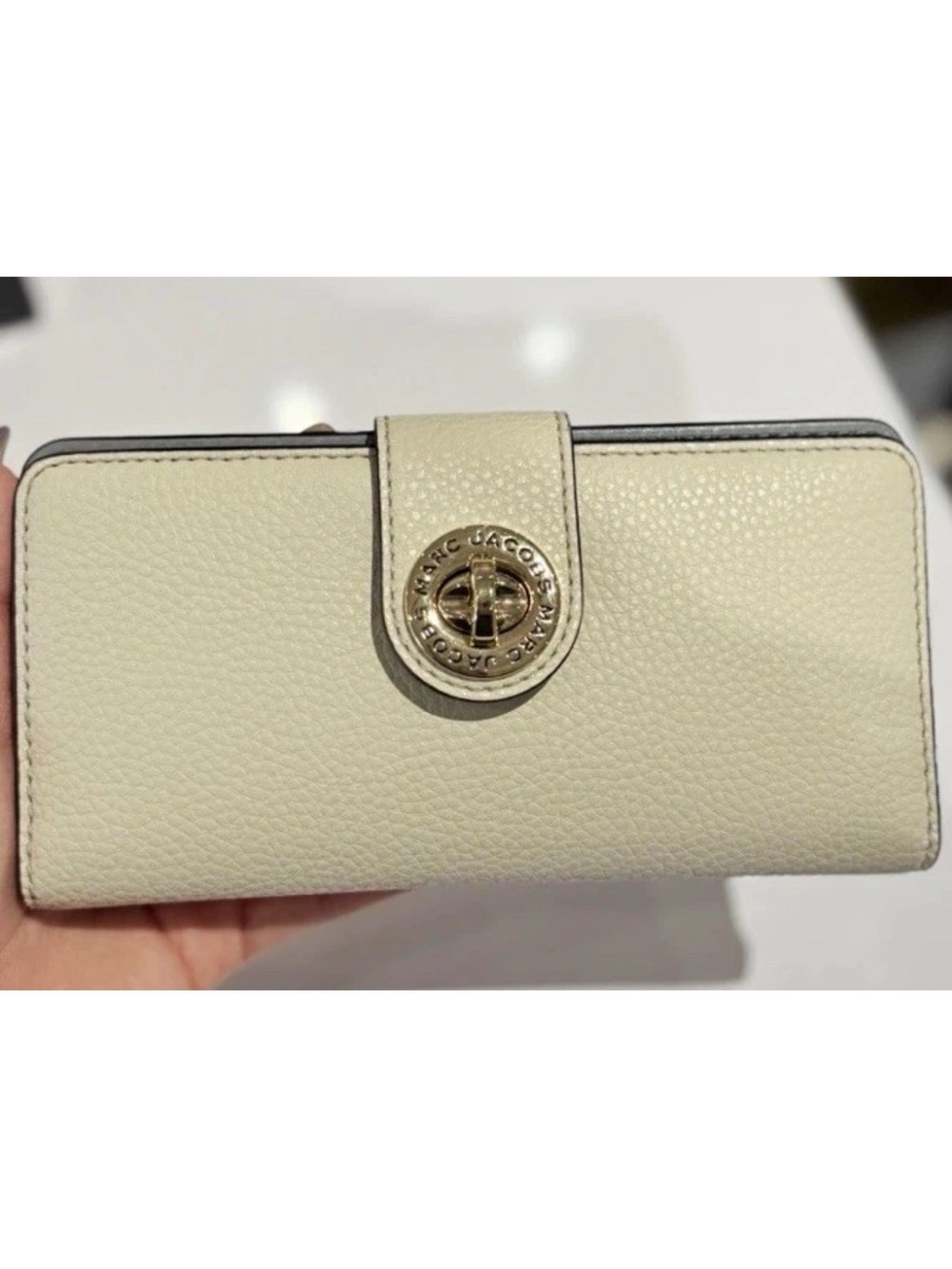 Marc Jacobs Cream Pebbled Leather Wallet with Gold Turnlock